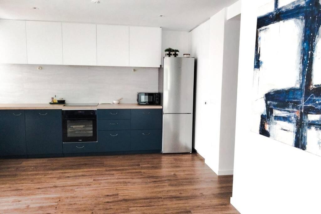 Apartamento Recien Reformado En Primera Linea Con Vistas A La Playa De La Almadraba Benicàssim Exterior foto